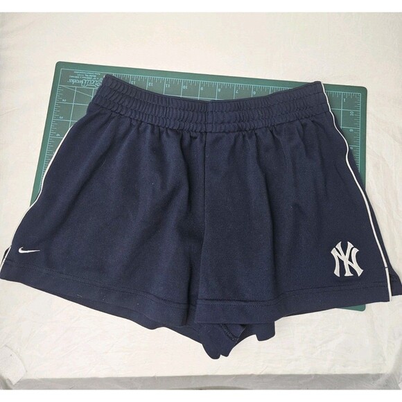 Nike New York NY Yankees Shorts Womens Size Medium Blue - Picture 1 of 6